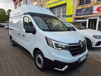 Second-hand Renault Trafic