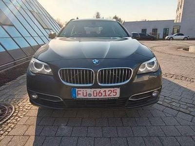 Gebraucht BMW 520 Luxury Line 190 PS (139 kW) 2015 Grau Kombi