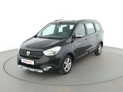 Używany Dacia Lodgy Stepway 131 KM (96 kW) 2019 Czarny Minivan