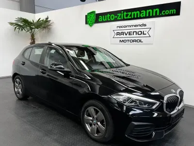 Gebraucht BMW 118 Advantage 150 PS (110 kW) 2022 Schwarz ii Limousine