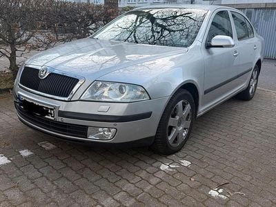 Gebraucht Skoda Octavia 105 PS (77 kW) 2005 Silber Limousine