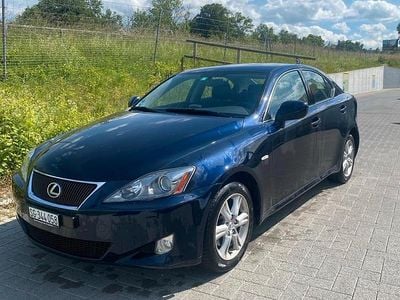 Lexus IS220d