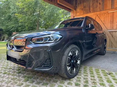 Gebraucht BMW iX3 Impressive 210 kW (286 PS) 2022 Grau SUV