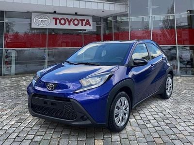 Juniper blue metallic Neu 2025 Toyota Aygo X Business Edition SUV | 17.990 € (Fairer Preis)