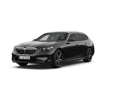 Gebraucht BMW 540 Performance 303 PS (222 kW) 2025 Schwarz Kombi