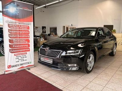 Usado Skoda Superb Style 180 HP (132 kW) 2018 Preto Sedan