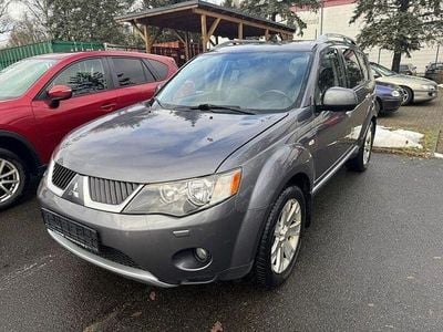 Grau Gebraucht 2007 Mitsubishi Outlander Instyle SUV | 3.490 € (Fairer Preis)