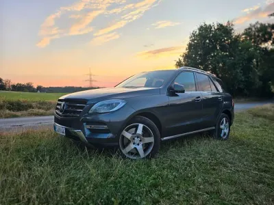 Gebraucht Mercedes ML500 408 PS (300 kW) 2014 Grau SUV