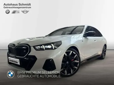 Gebraucht BMW i5 Sport Line 442 kW (601 PS) 2025 Mineralweiß Limousine