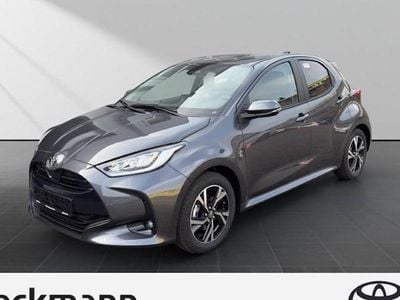 Neu Toyota Yaris Hybrid 116 PS (85 kW) 2026 Grey metallic Kleinwagen