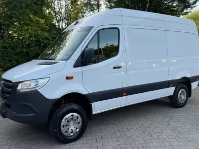 Gebraucht Mercedes Sprinter 163 PS (119 kW) 2020 Weiß Van