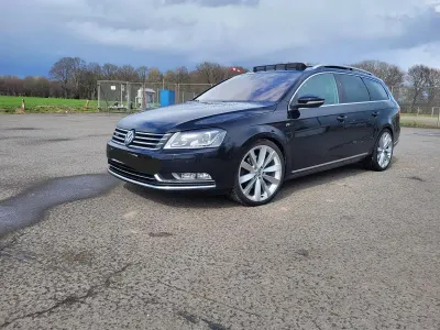 Gebraucht VW Passat Highline 170 PS (125 kW) 2012 Schwarz Kombi