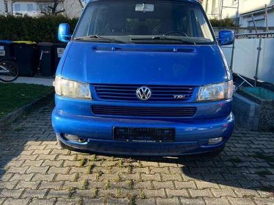 gebraucht VW Multivan T4TDI 7DCUX2