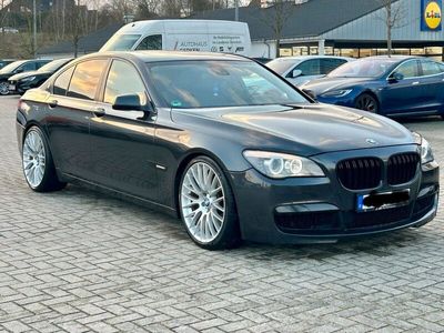 gebraucht BMW 740 d F01 M Paket 21 Zoll