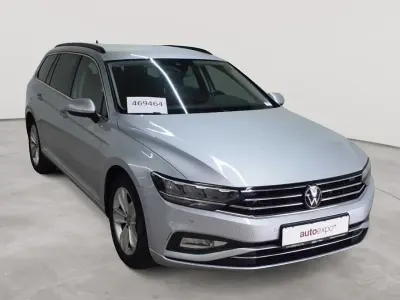 Gebraucht VW Passat Business 200 PS (147 kW) 2023 Scale silver metallic Kombi