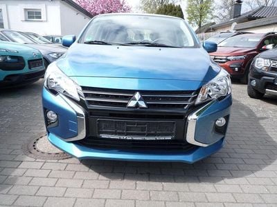 Usata Mitsubishi Space Star Plus 71 CV (52 kW) 2022 Blu Utilitaria