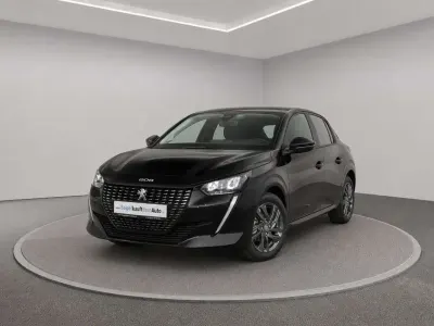 Gebraucht Peugeot 208 Active 75 PS (55 kW) 2022 Schwarz Kleinwagen