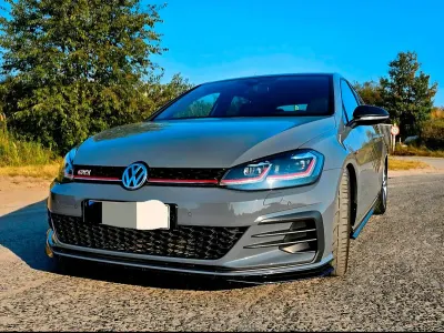 Gebraucht VW Golf VII GTI 290 PS (213 kW) 2019 Grau Kleinwagen
