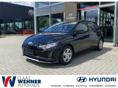 Gebraucht Hyundai i20 Select 101 PS (74 kW) 2025 Schwarz Kleinwagen