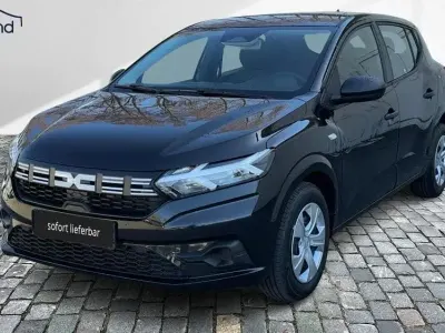 Nieuw Dacia Sandero Essentiel 91 PK (66 kW) 2025 Zwart Sedan