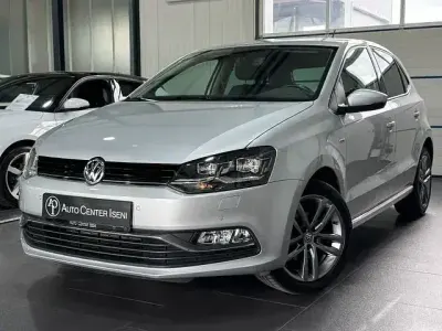 Gebraucht VW Polo LOUNGE 90 PS (66 kW) 2015 Reflexsilber Kleinwagen