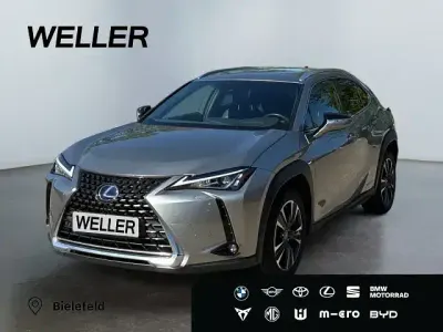 Second-hand Lexus UX 250h 184 CP (135 kW) 2022 Argintiu SUV