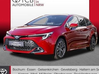 Nieuw Toyota Corolla 197 PK (144 kW) 2025 Rood Sedan