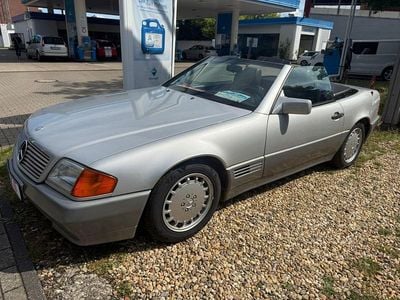 Second-hand Mercedes SL300 190 CP (139 kW) 1990 Argintiu Cabrio