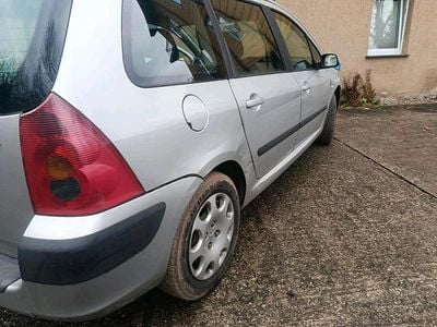 Gebraucht Peugeot 307 107 PS (78 kW) 2005 Limousine