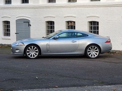 Gebraucht Jaguar XK 298 PS (219 kW) 2008 Silber Coupé