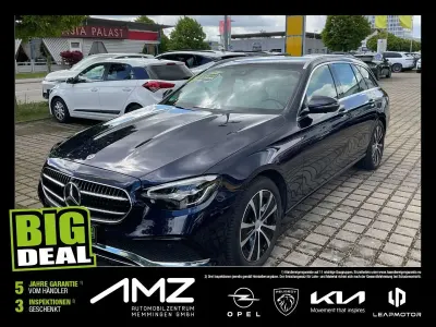 Gebraucht Mercedes E300 Avantgarde 320 PS (235 kW) 2021 Nautikblau  metalliclack Kombi
