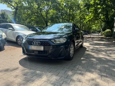 Gebraucht Audi A1 Sportback Sport 95 PS (69 kW) 2023 Schwarz Kleinwagen