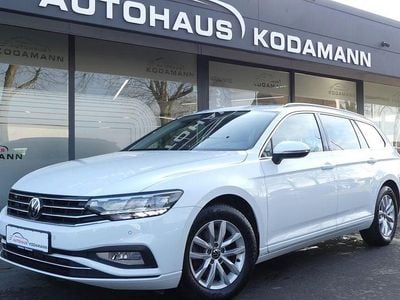 Weiß Gebraucht 2021 VW Passat Business Kombi | 16.950 € (Guter Preis)