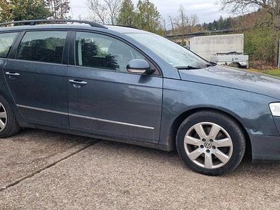 Usata VW Passat 160 CV (117 kW) 2009 Grigio Station wagon