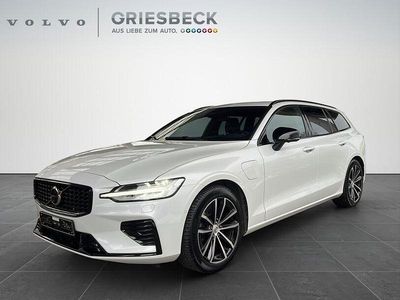 Second-hand Volvo V60 Ultimate 455 CP (334 kW) 2022 Alb Break