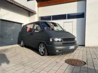 Usata VW Caravelle 102 CV (75 kW) 2000 Nero Furgone