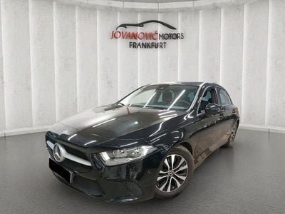 Begagnad Mercedes A180 116 HK (85 kW) 2022 Svart Sedan