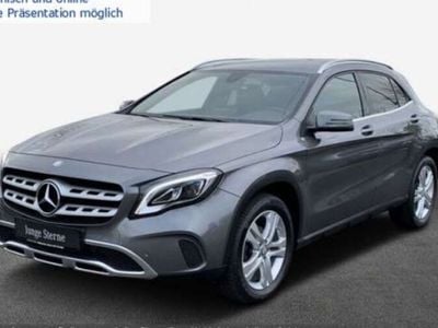 Mercedes GLA220