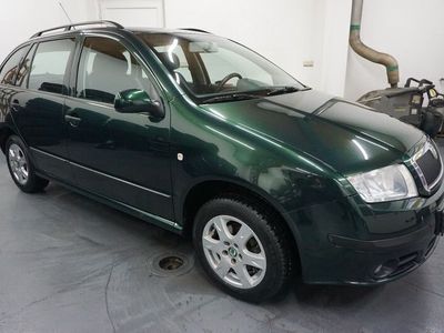 gebraucht Skoda Fabia Combi !AHK!Zahnriemen Gew.!Sitzheizung!!!