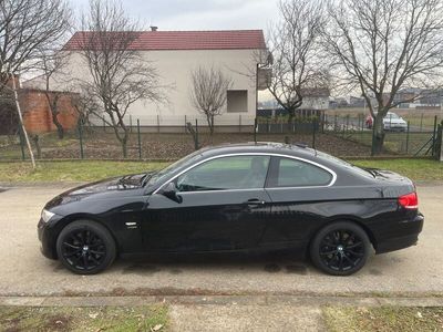 Usata BMW 330 Performance 245 CV (180 kW) 2009 Nero Coupé
