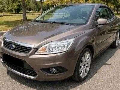 Gebraucht Ford Focus Cabriolet 115 PS (84 kW) 2009 Grau Cabrio