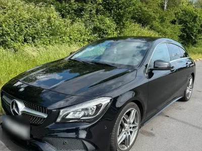 Gebraucht Mercedes CLA200 Shooting Brake AMG line 156 PS (114 kW) 2017 Schwarz Kombi
