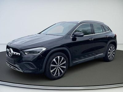Mercedes GLA220