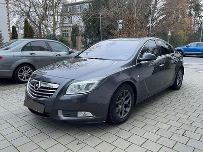 Usado Opel Insignia Design Edition 160 HP (117 kW) 2010 Carrinha