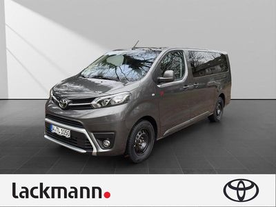Gebraucht Toyota Proace Verso Comfort 145 PS (106 kW) 2024 Grau Kombi