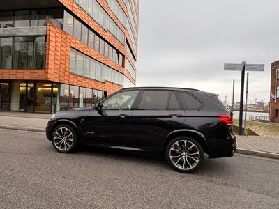 gebraucht BMW X5 xDrive 40d M-Paket INDIVIDUAL - Night Vision