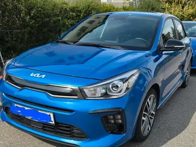 Gebraucht Kia Rio GT-Line 120 PS (88 kW) 2023 Blau Limousine