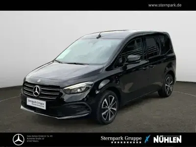 Gebraucht Mercedes T180 Progressive 116 PS (85 kW) 2022 Schwarz Van / Kleinbus