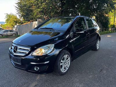 Mercedes B150