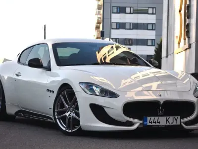 Gebraucht Maserati Granturismo 460 PS (338 kW) 2016 Weiß Coupé